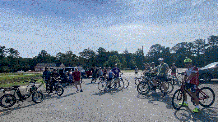 Our first large group of bicyclists!