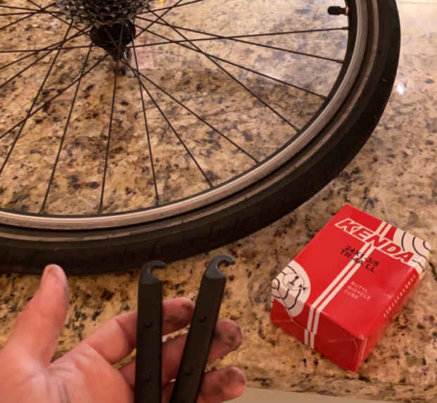 Replacing my bike tire's tube.